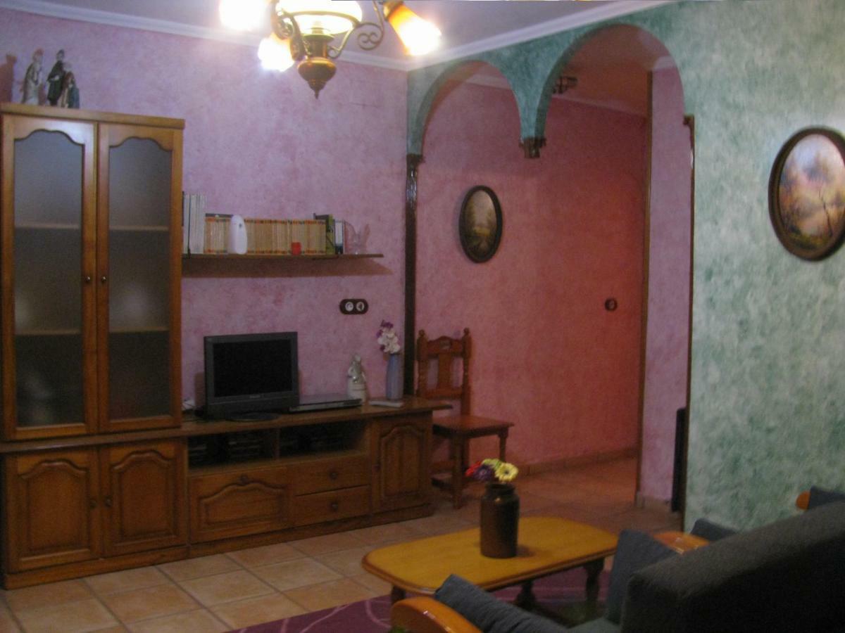 Angues Casa Marzo旅馆 外观 照片